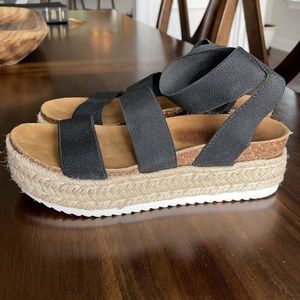 Jaklyn Espadrille Platform Sandal